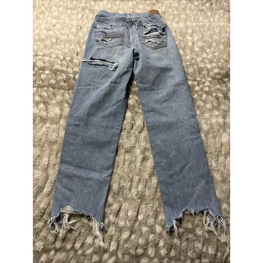 American Eagle Pride 90s Straight Distressed Raw Hem Denim Jeans Women Size 0